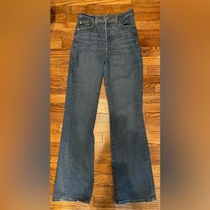 Levi’s rib cage boot, size 29.